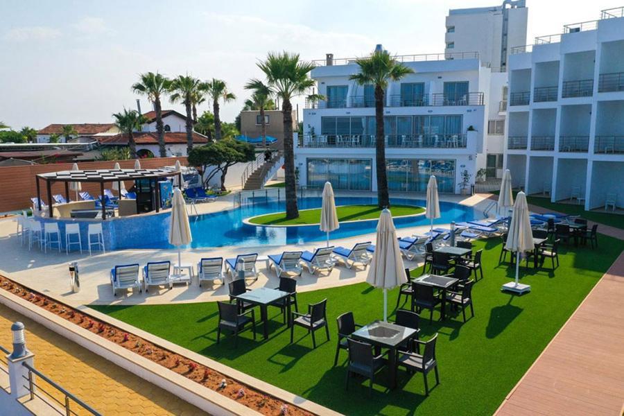 Mimoza Beachfront Hotel & Restaurant Ammókhostos Eksteriør bilde